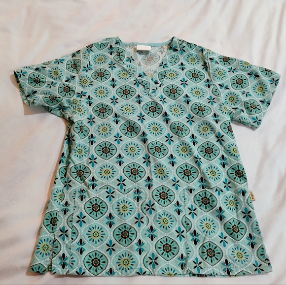Tafford Other - Tafford Teal and Black Patterned Women's Scrub Top With Pockets